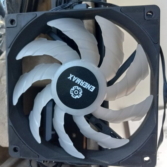 Enermax Liqmax III ARGB CPU Liquid Cooler Open Box Unused in Original Packaging - Picture 3 of 10